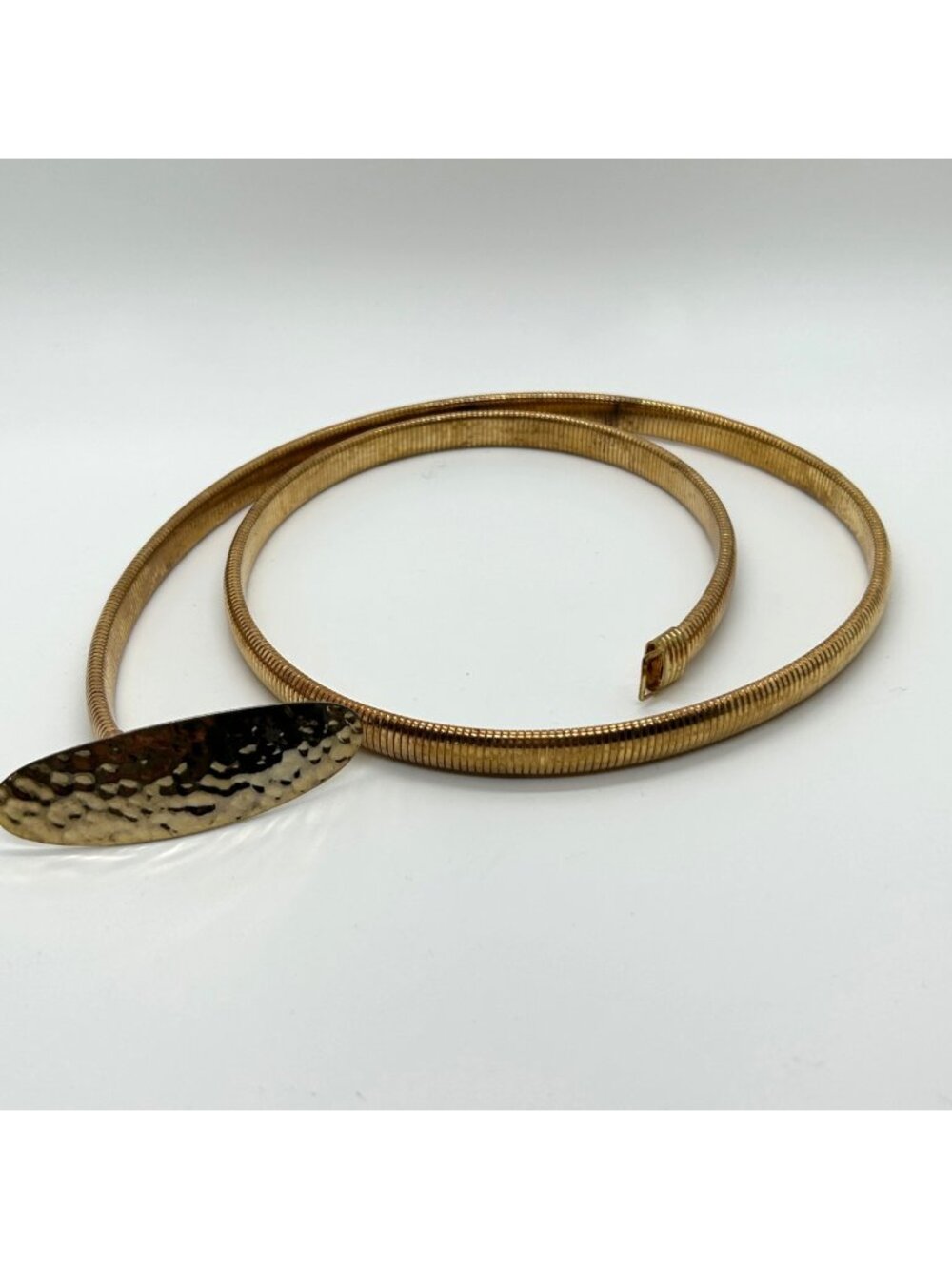 Vintage Snake Chain Stretch Belt Gold-tone Hammered Oval Buckle 80s Boho